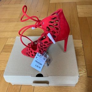 NWT Red Zara Heels